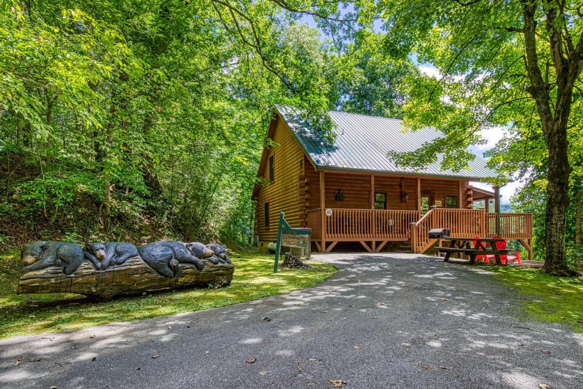 Magical Moments, Hot Tub, Wifi, 1089 Free Tickets Each Paid Day, Dollywood And More Gatlinburg Dış mekan fotoğraf
